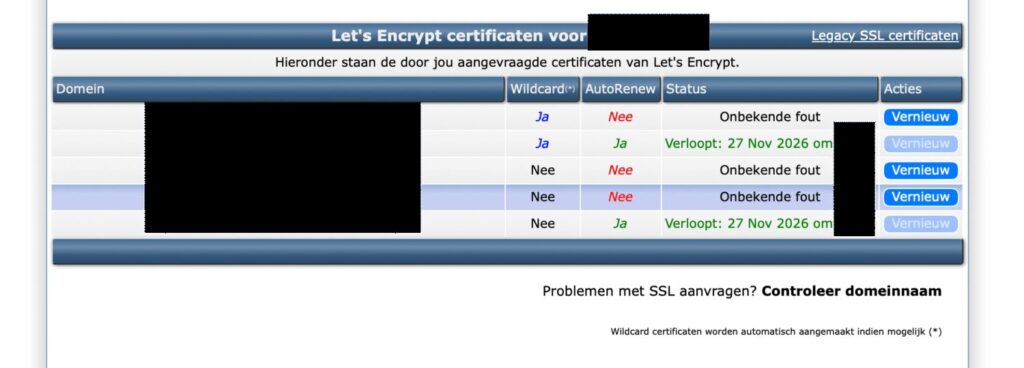 Overzicht van meerdere Let's Encrypt SSL-certificaten in DirectAdmin met wisselende statussen: 'Onbekende fout' en verloopdatums